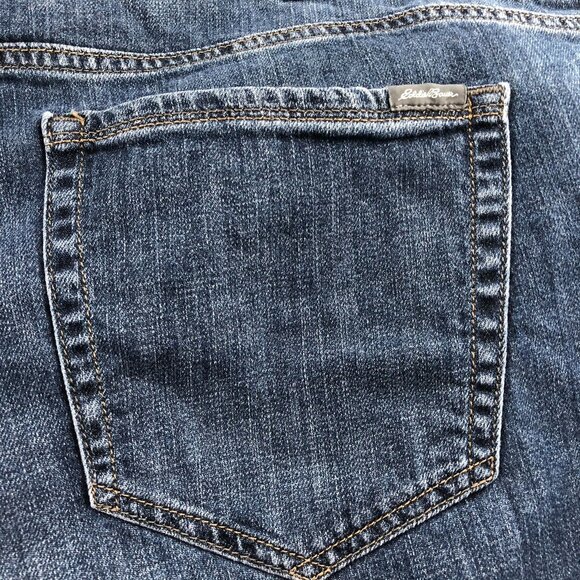 Eddie Bauer Womens Boyfriend Jeans Size 20W Midrise Slim Relaxed Blue Denim - Picture 12 of 14